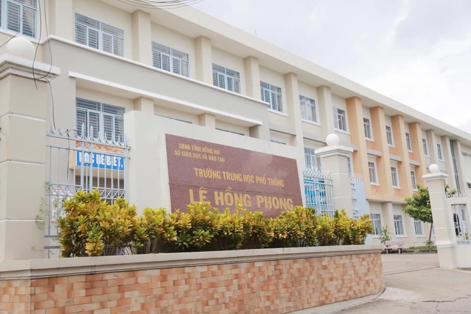 THPT Lê Hồng Phong-Biên Hòa ảnh 1