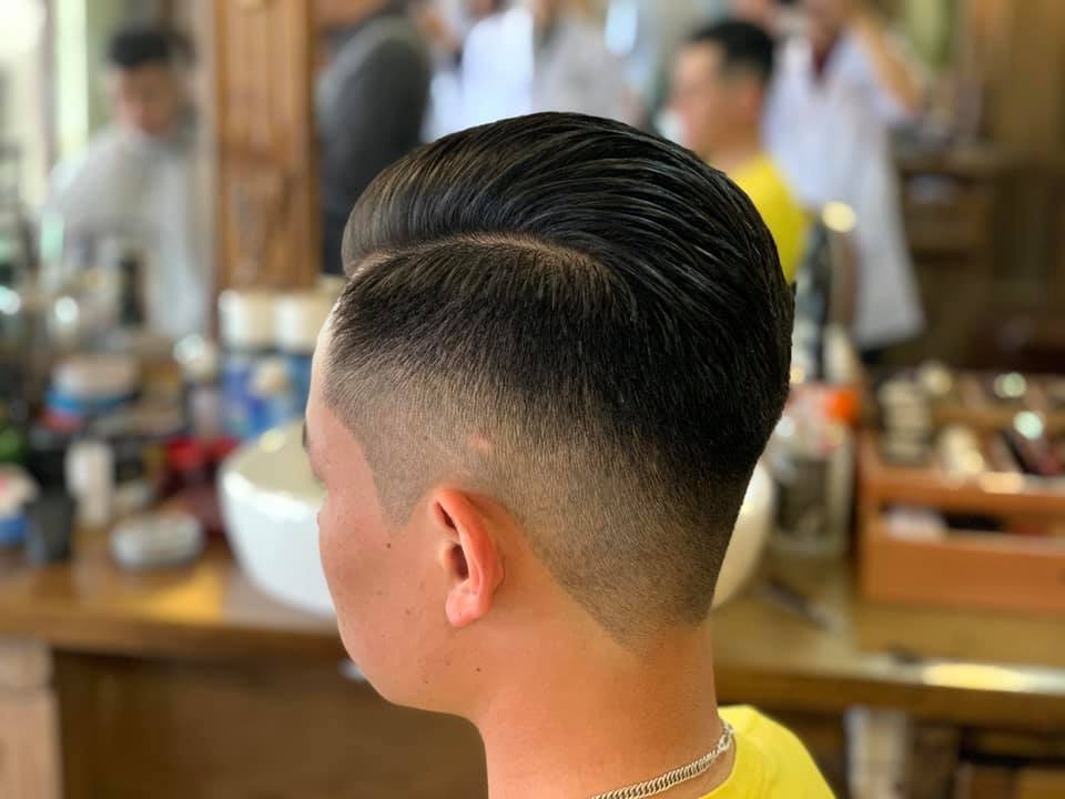 Top 8 Tiệm cắt tóc nam đẹp và chất lượng nhất Đà Lạt  VNTESTBANK