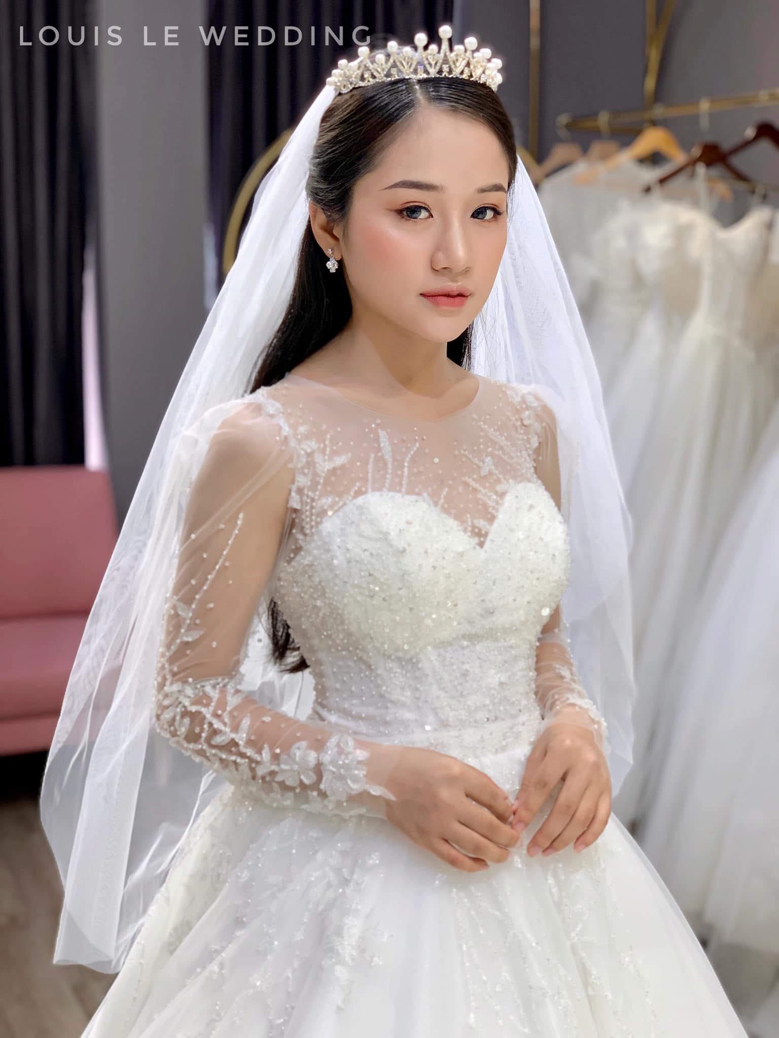 Jade Ngọc Academy (Louis Le Wedding) ảnh 2