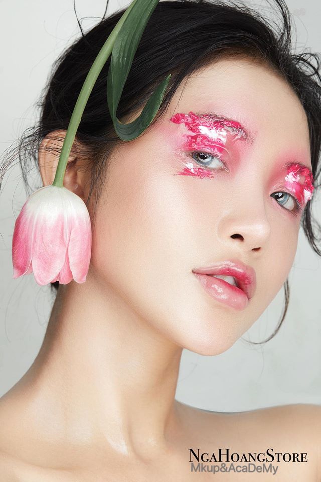 Sản phẩm của Nga Hoàng makeup ảnh 2