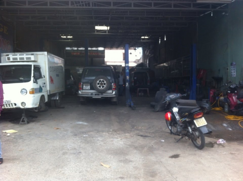 Garage Ô Tô Phú Cường ảnh 2