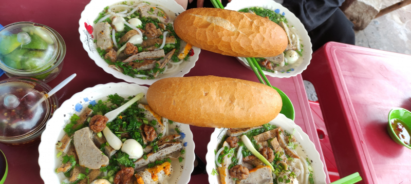 Bánh Canh Chả Cá Cô Xí ảnh 1