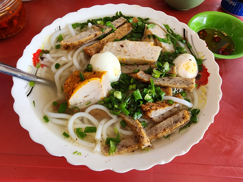 Bánh Canh Chả Cá Cô Xí ảnh 2