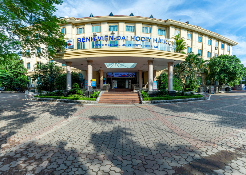 Bệnh viện Đại học Y Hà Nội ảnh 2
