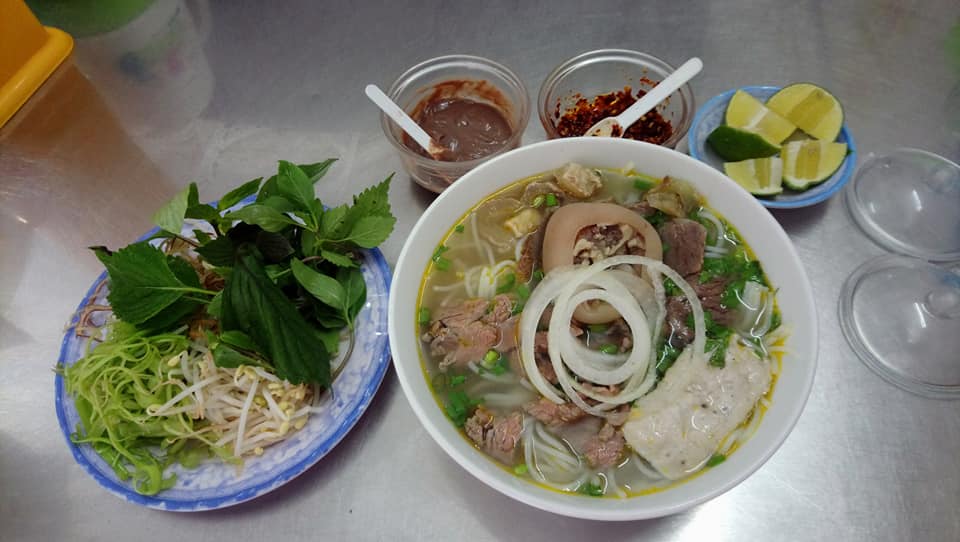 Bún Bò Huế Nguyên Hương ảnh 1