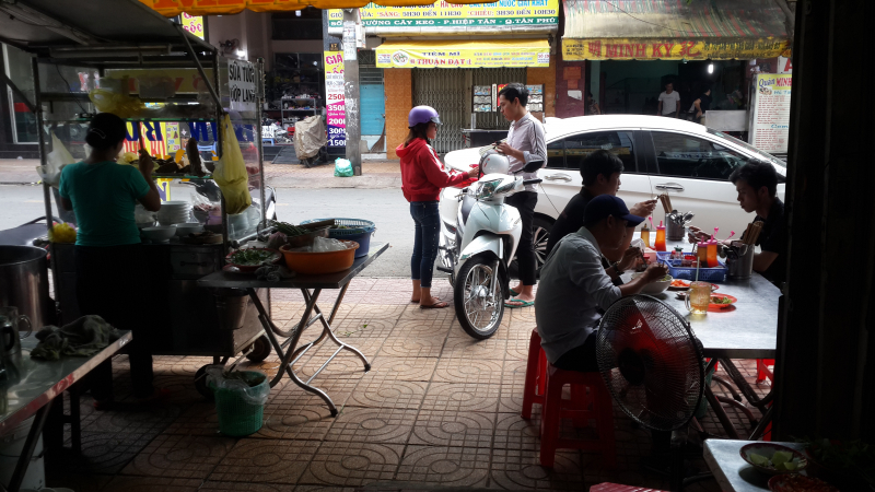 Bún Bò Huế Tân Phú ảnh 2