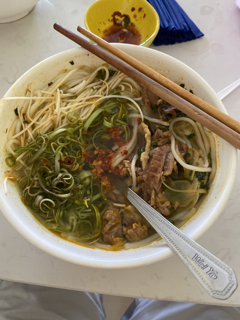 Bún bò O Sáu ảnh 2