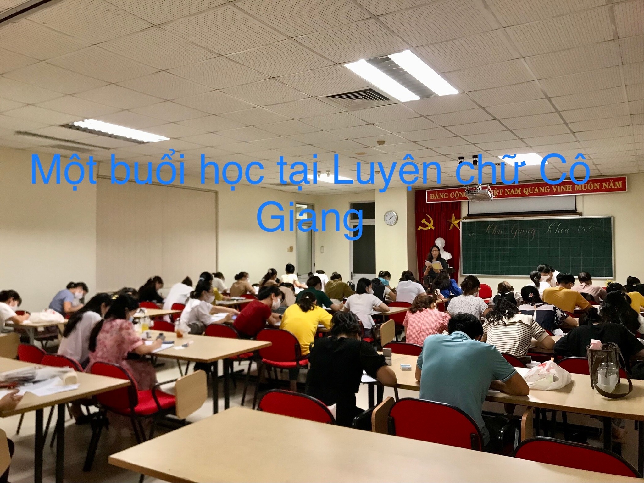 Luyện Chữ Đẹp Cô Giang ảnh 1