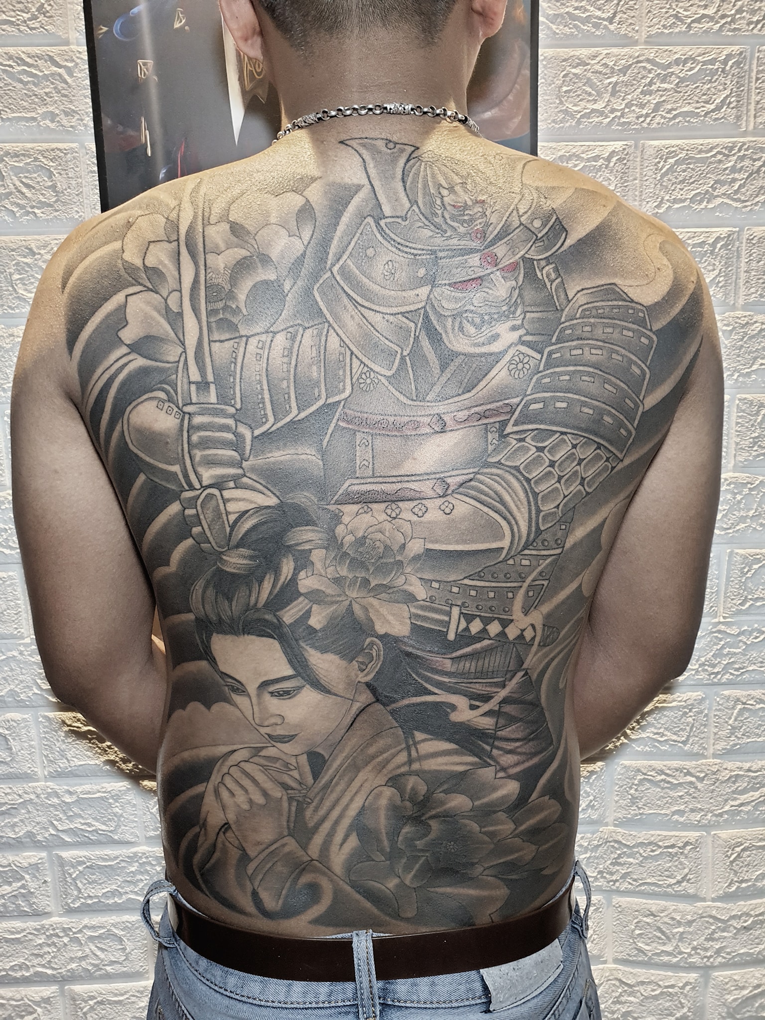 Hào Quang Tattoo ảnh 1