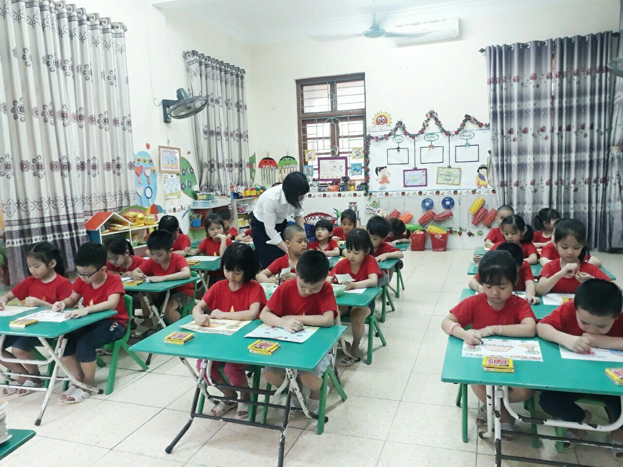 Trường Mầm non Lê Hồng Phong ảnh 2