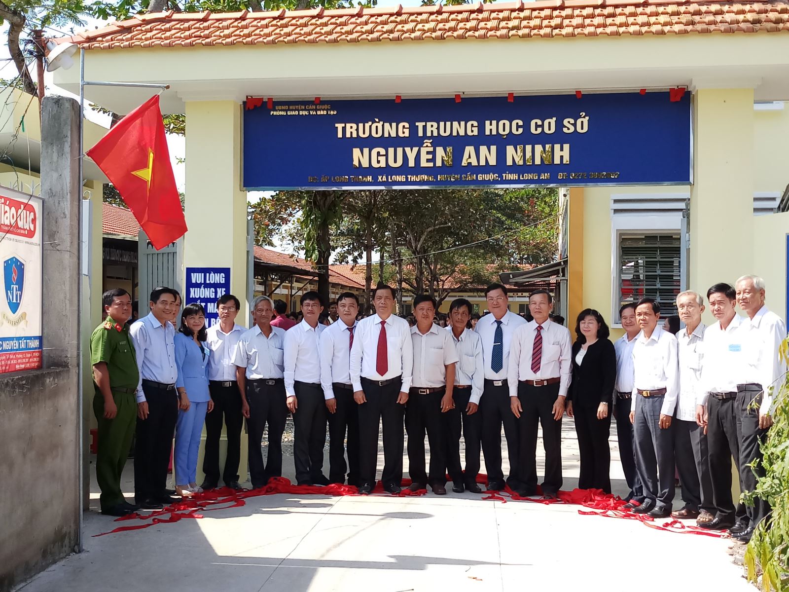 Trường THCS Nguyễn An Ninh ảnh 1