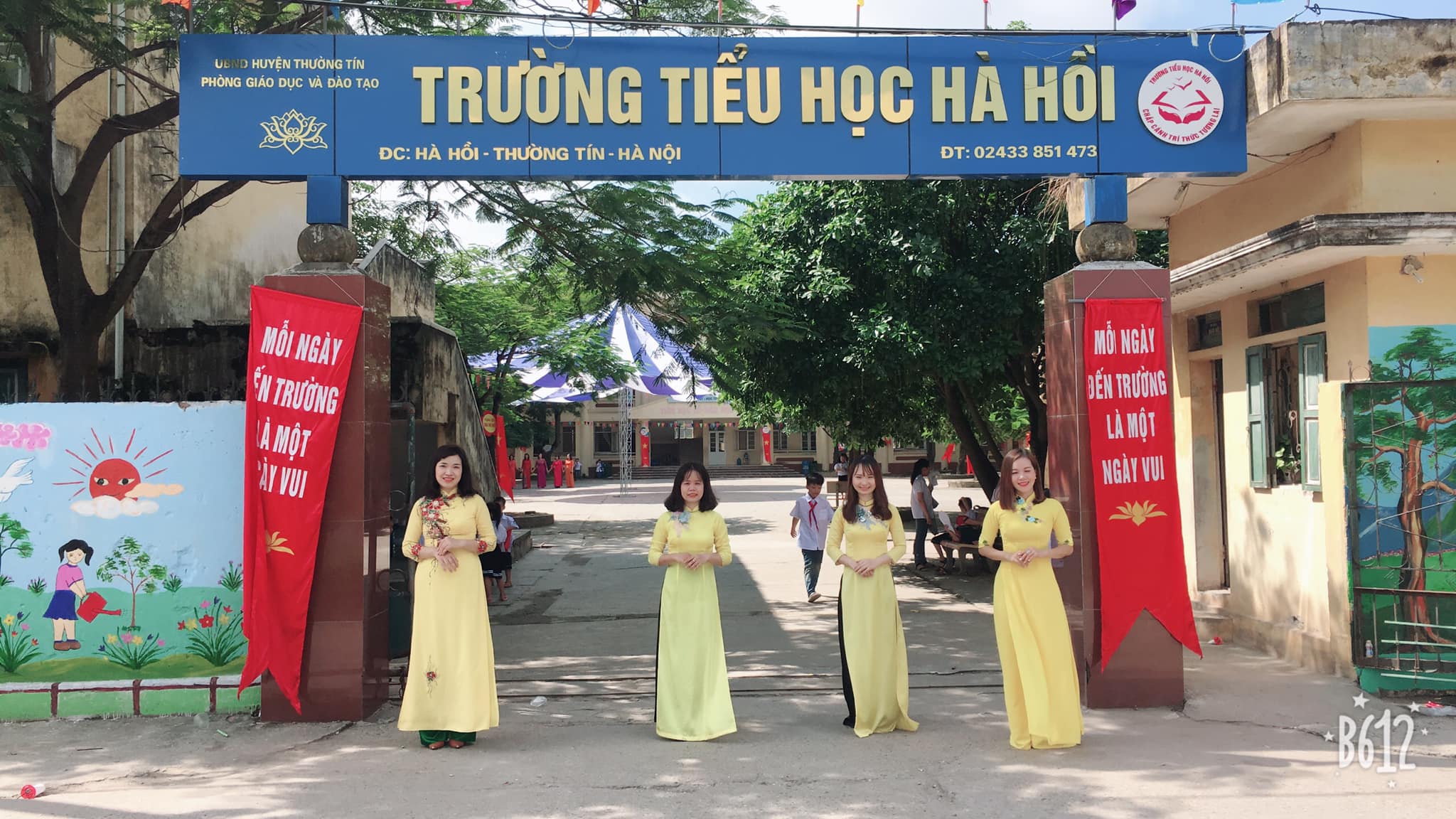 Trường Tiểu học Hà Hồi ảnh 1