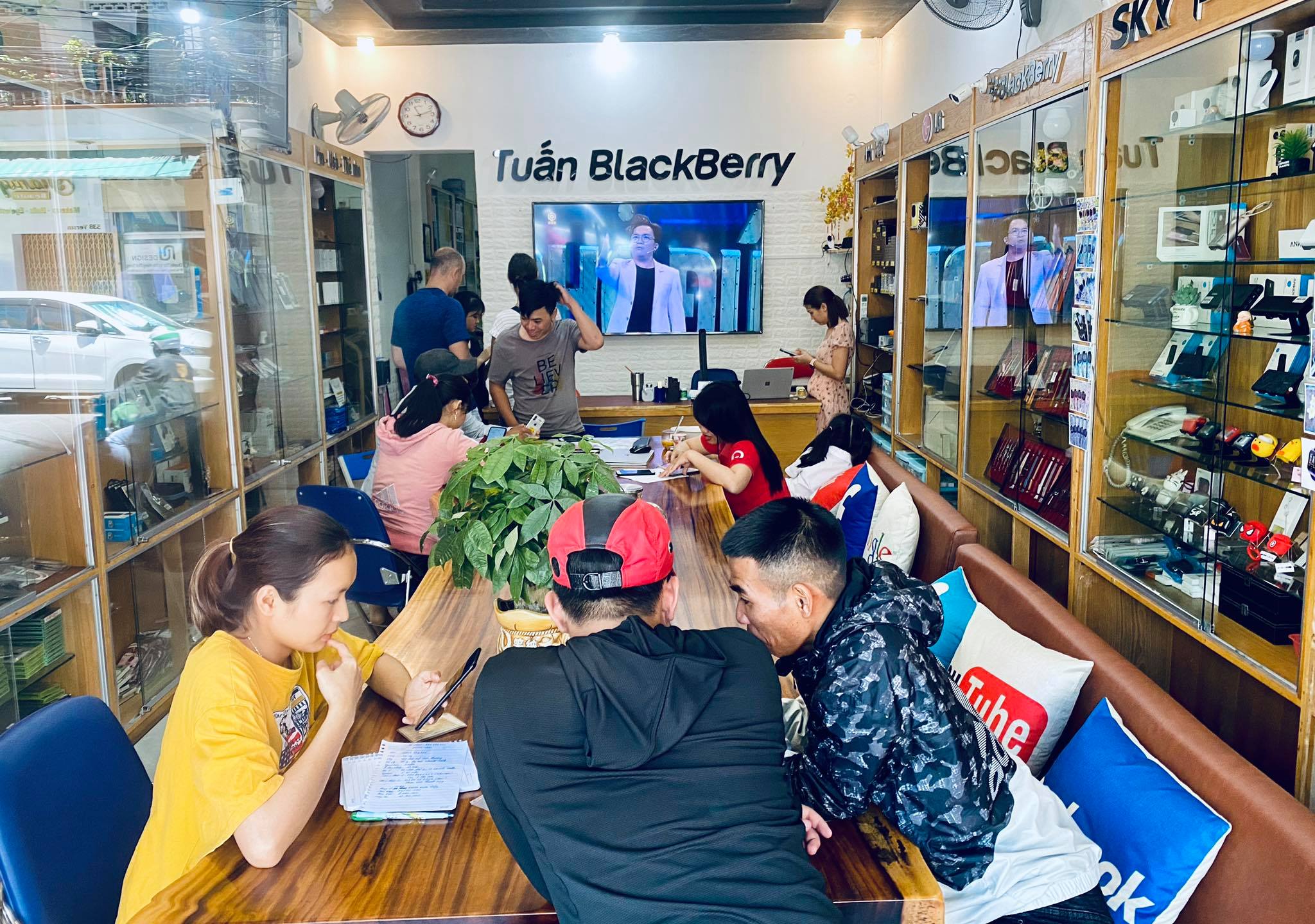 Tuấn BlackBerry ảnh 1