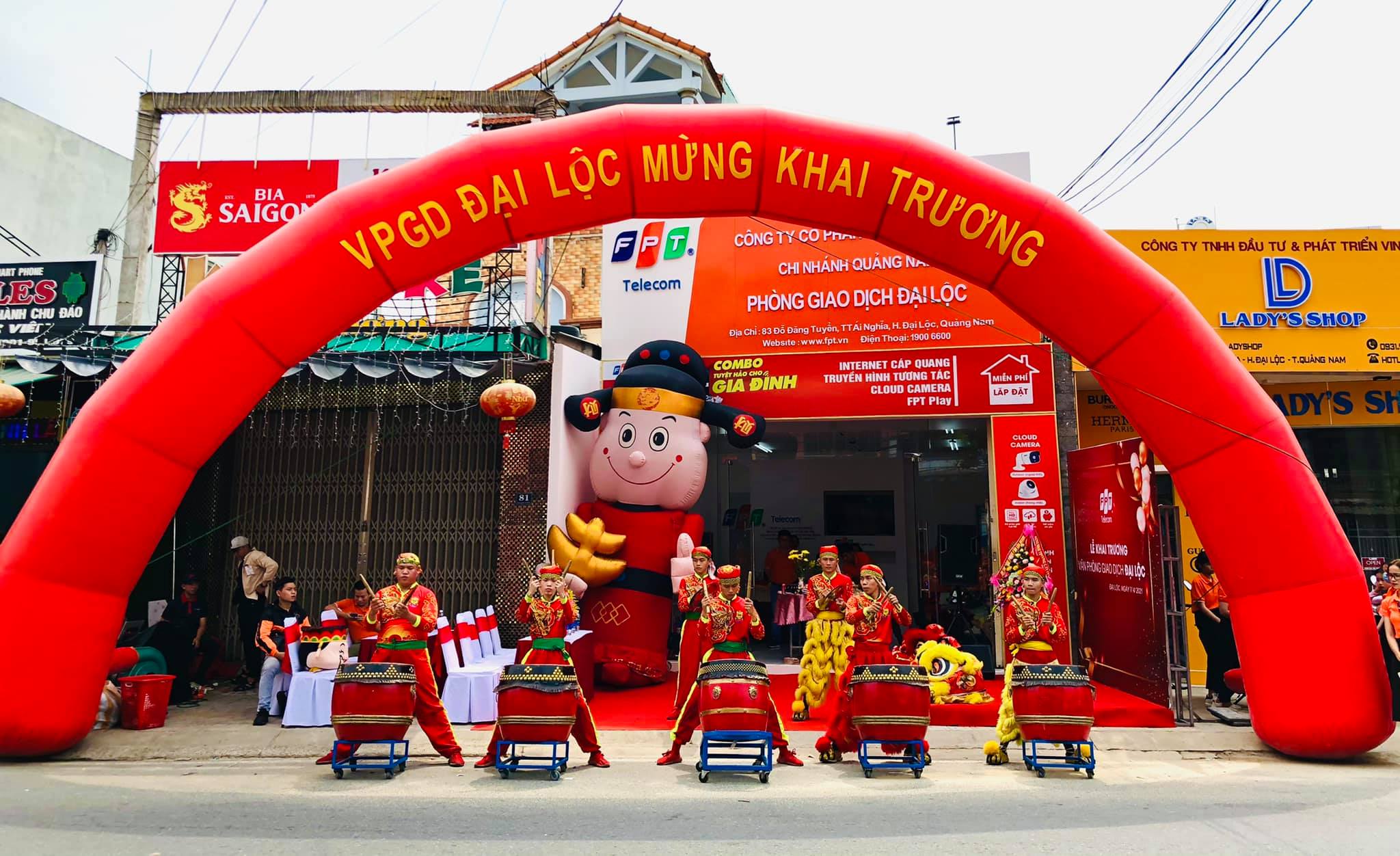 VietFunTastic Travel & Event ảnh 2