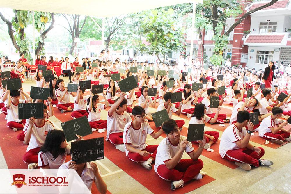 Hội thi Rung chuông vàng tại iSchool Long An - Trường Hội nhập Quốc tế ảnh 2