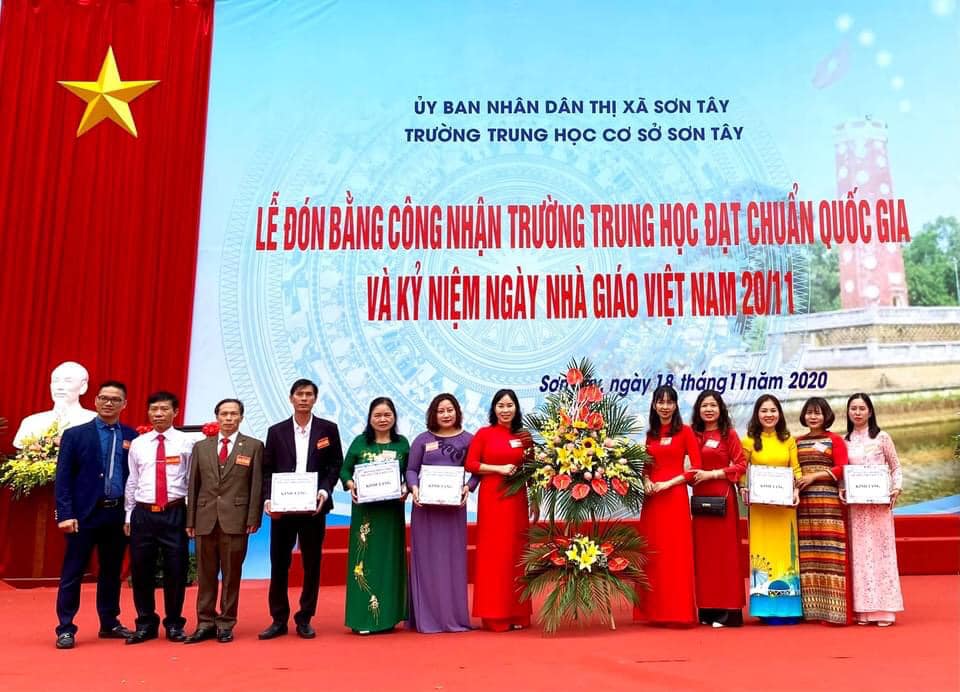 Trường THCS Sơn Tây ảnh 1