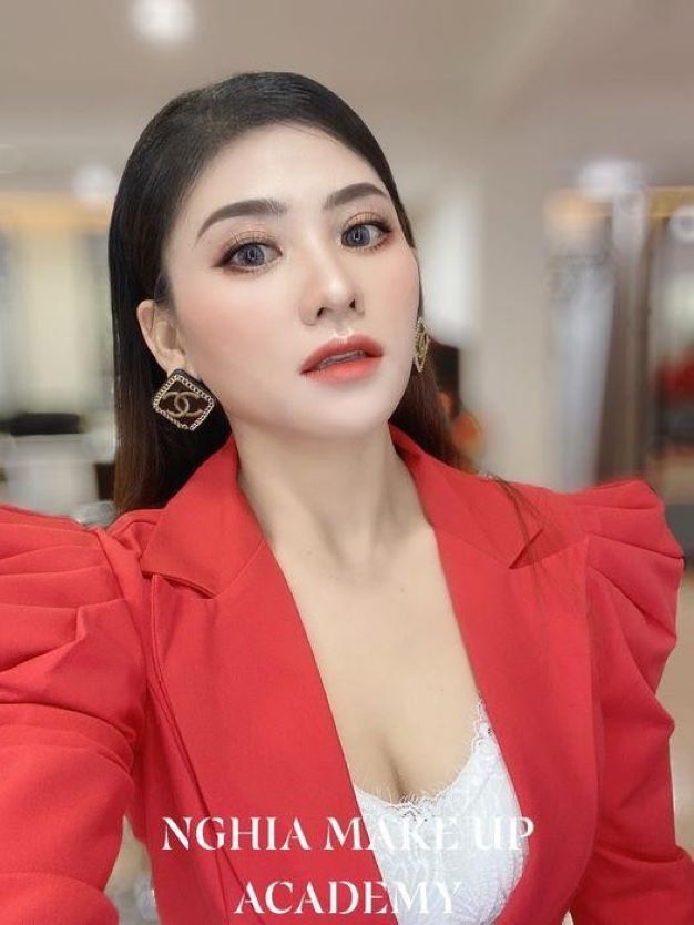 Luong Thanh Nghia Makeup ảnh 1