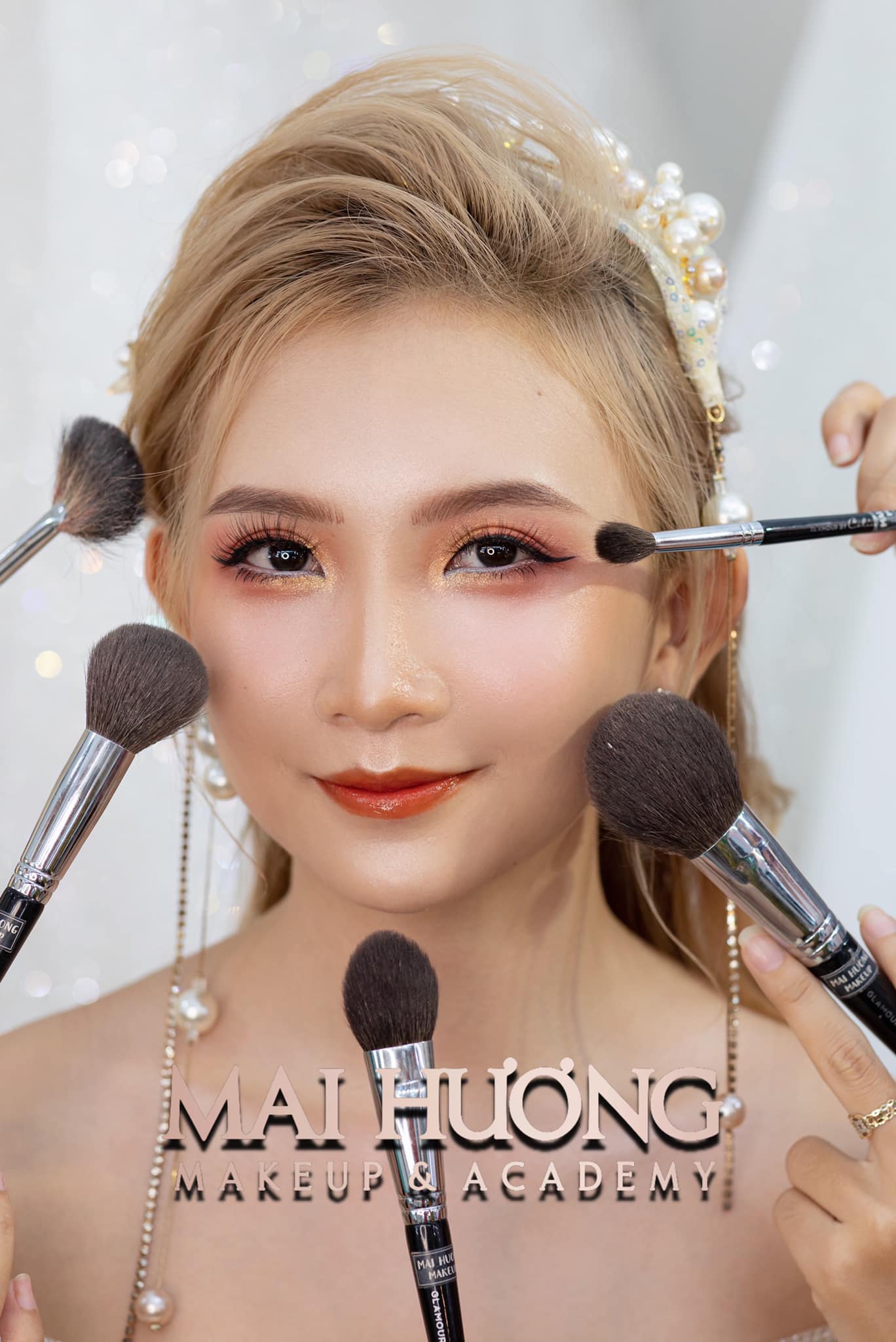 MAI HƯƠNG Makeup Academy - Đào tạo học viên trang điểm chuyên nghiệp ảnh 1