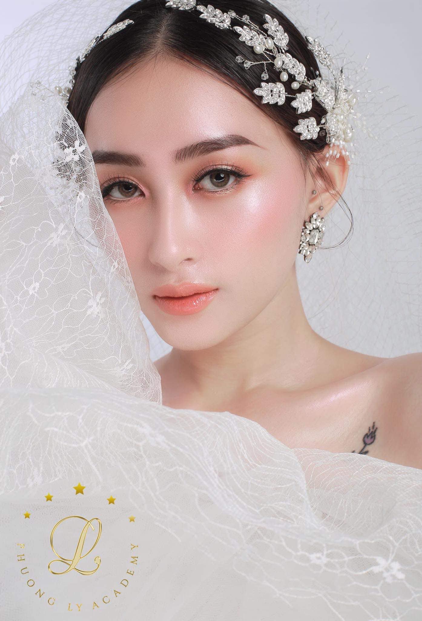 PhuongLy Makeup Academy & Bridal ảnh 1