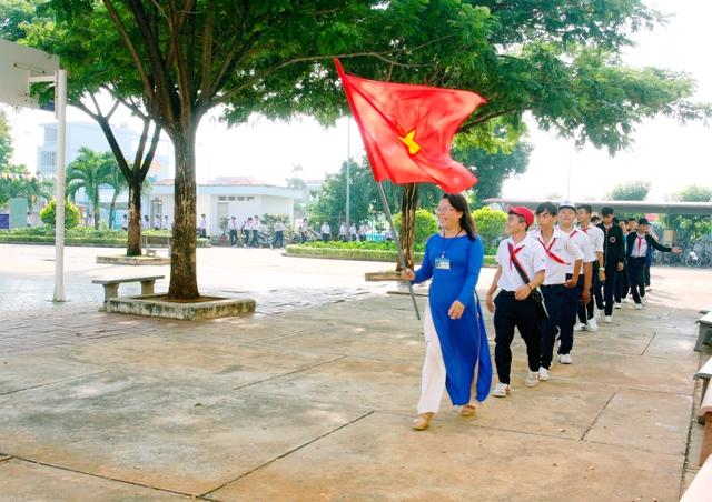 Trường THCS Nguyễn Du ảnh 1