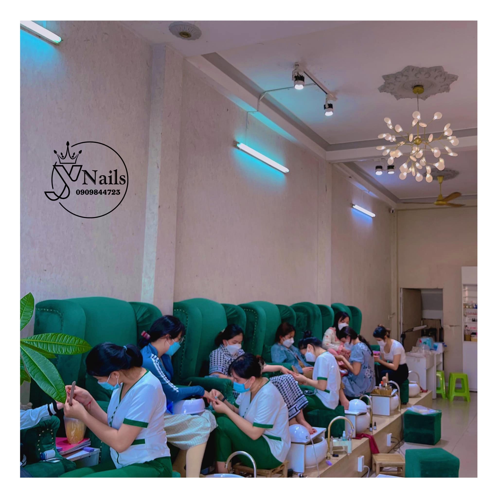 Ý Nail & Spa ảnh 2