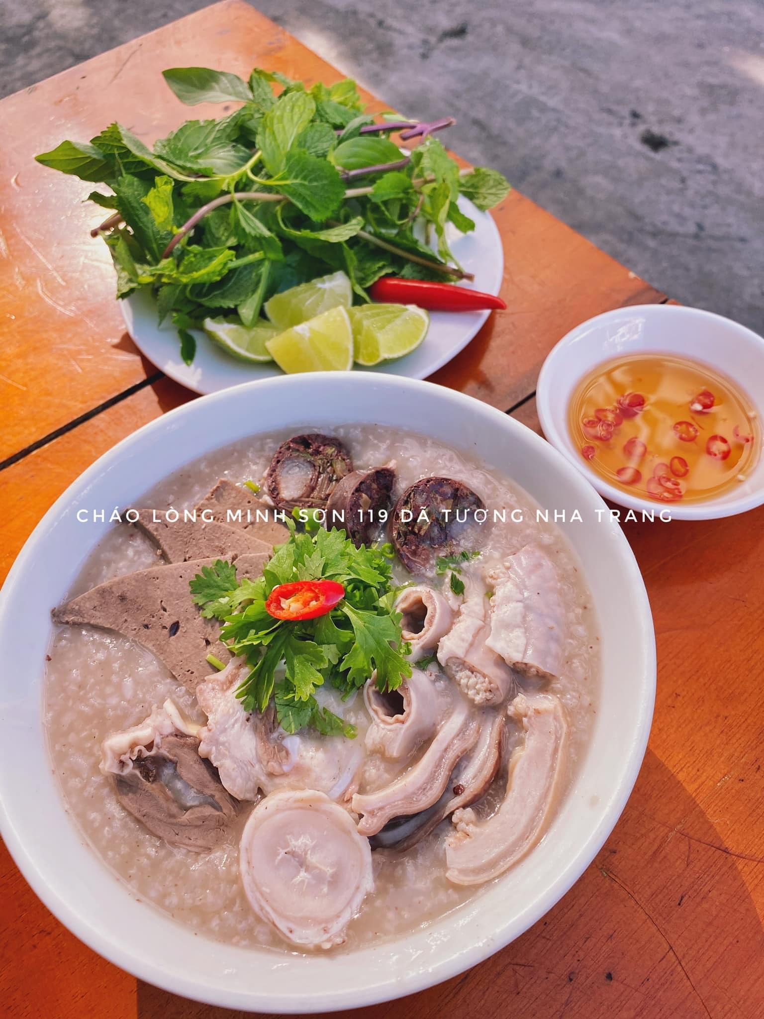 Cháo lòng Minh Sơn Nha Trang ảnh 2