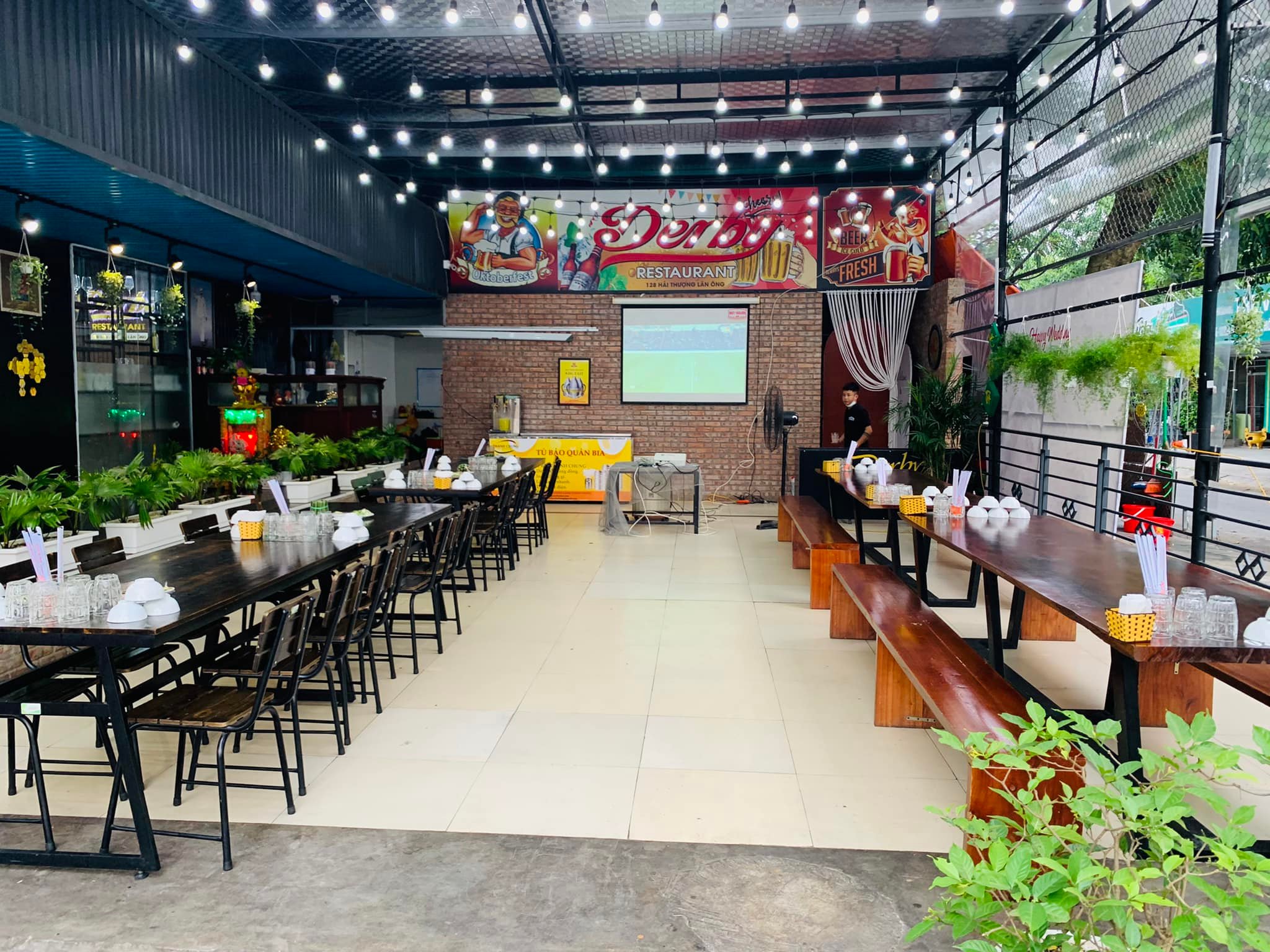 DERBY Restaurant ảnh 1