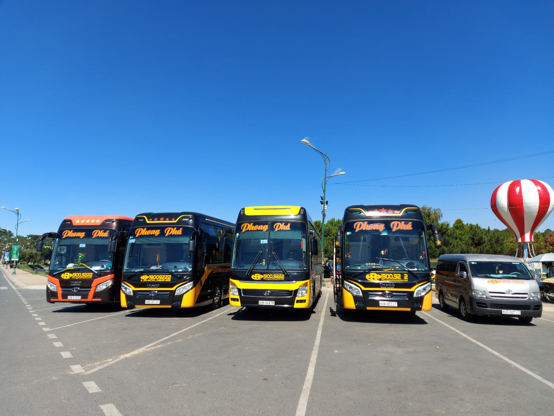 PHONG PHÚ Limousine ảnh 1