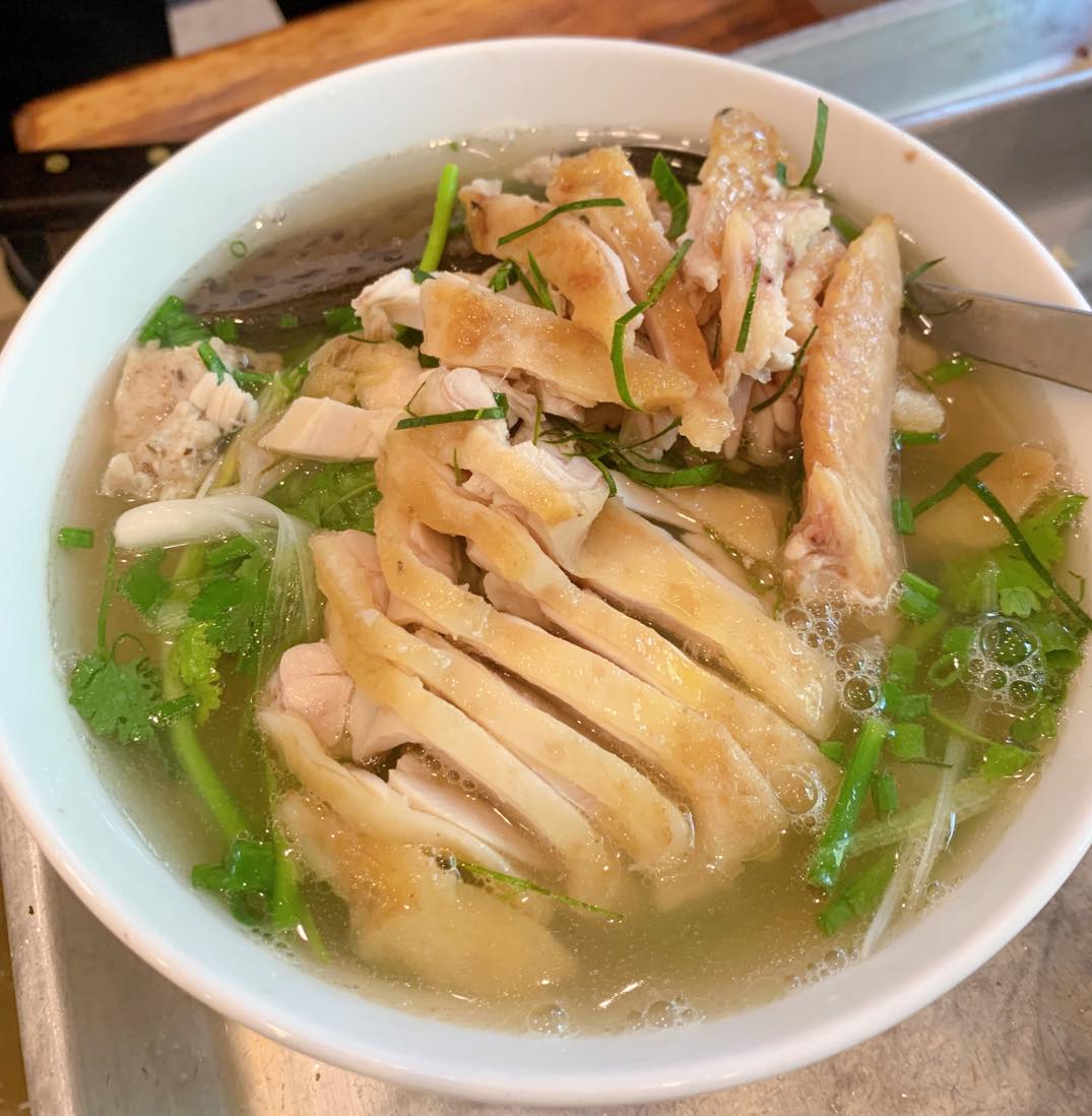 Phở Gà 17 Văn Miếu ảnh 1