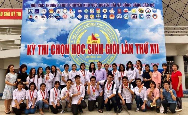 THPT Chuyên Ngoại ngữ ảnh 3