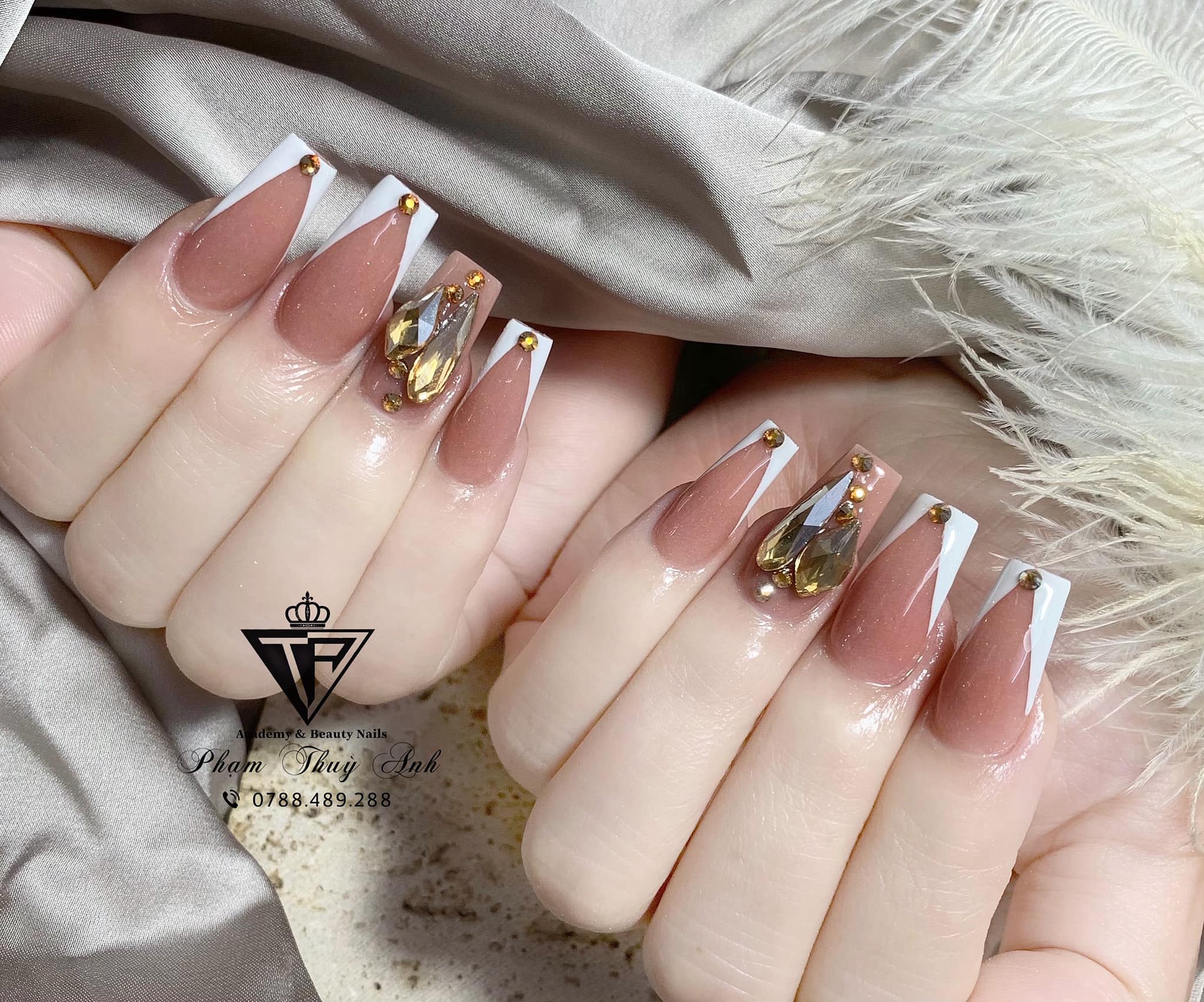 Phạm Thuỳ Anh Nail ảnh 1