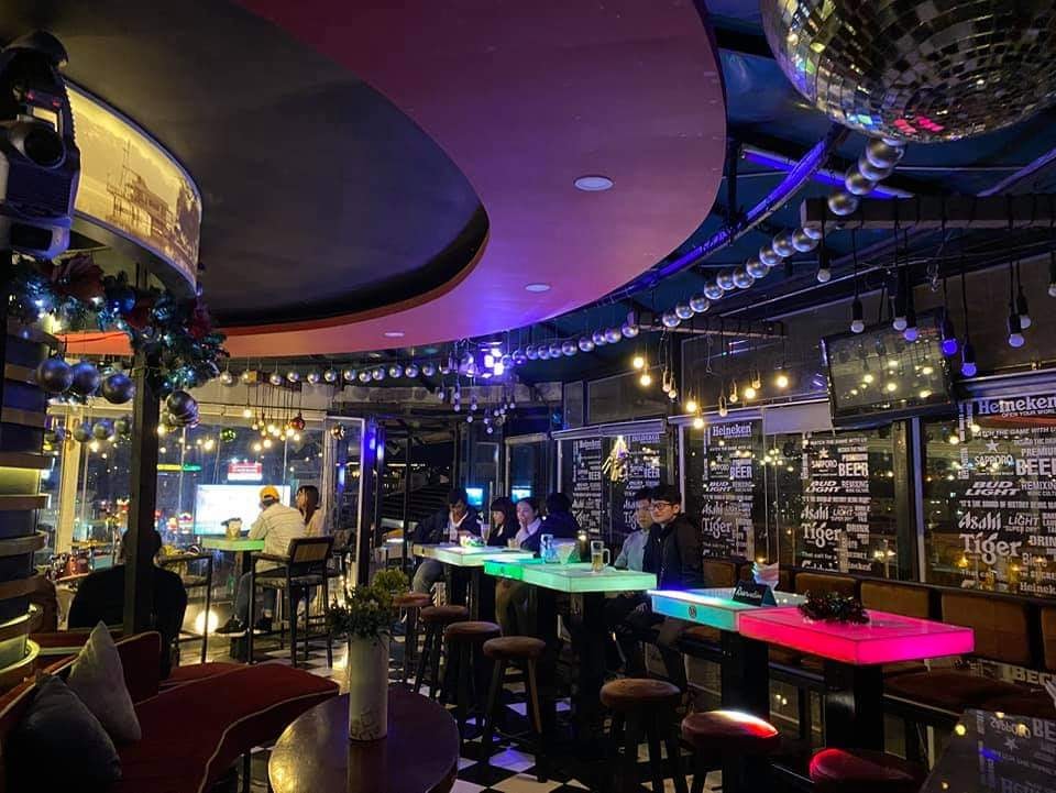 V Sky Acoustic Bar ảnh 1