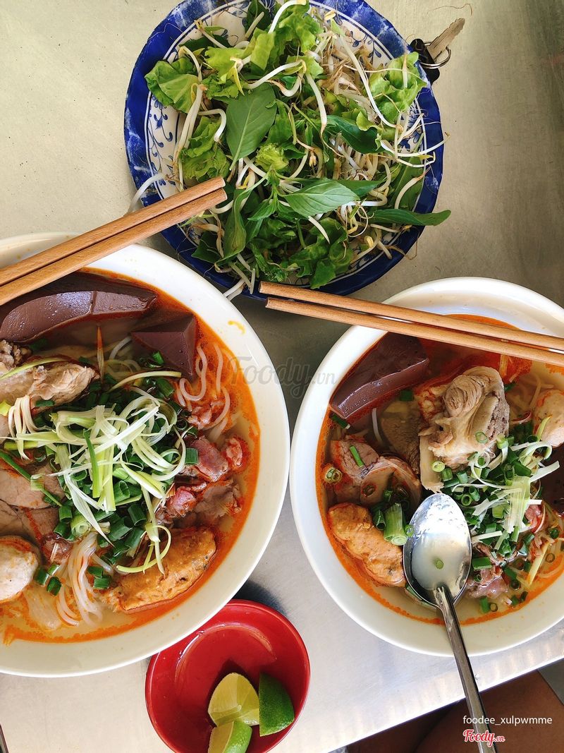 Bún bò Ông Vọng ảnh 1