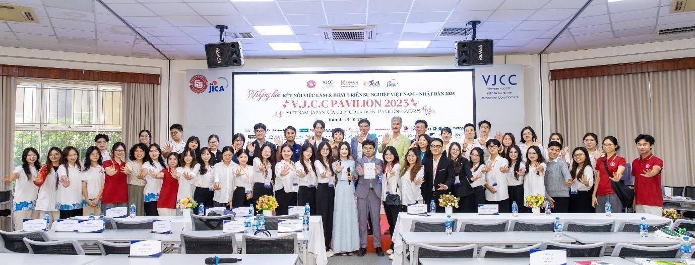 Ban Tiếng Nhật VJCC ảnh 1