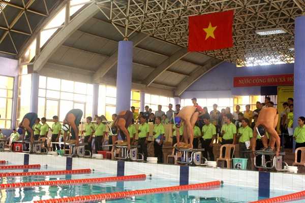 Bể Bơi Lê Quý Đôn ảnh 2