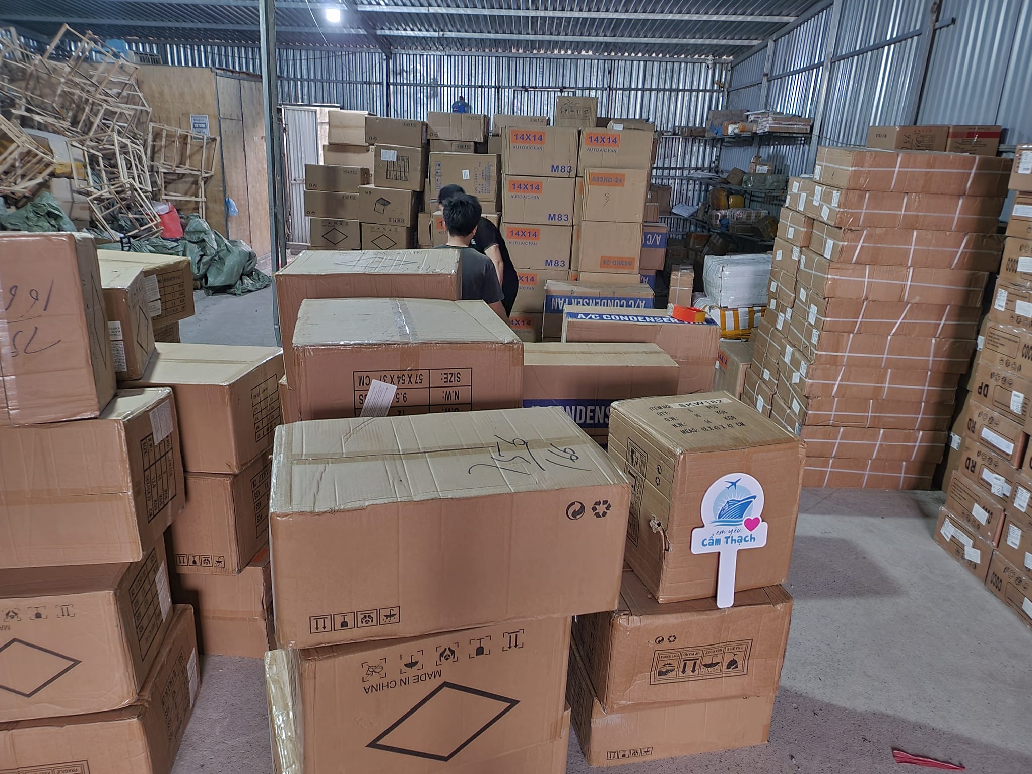 Cẩm Thạch Logistics ảnh 2