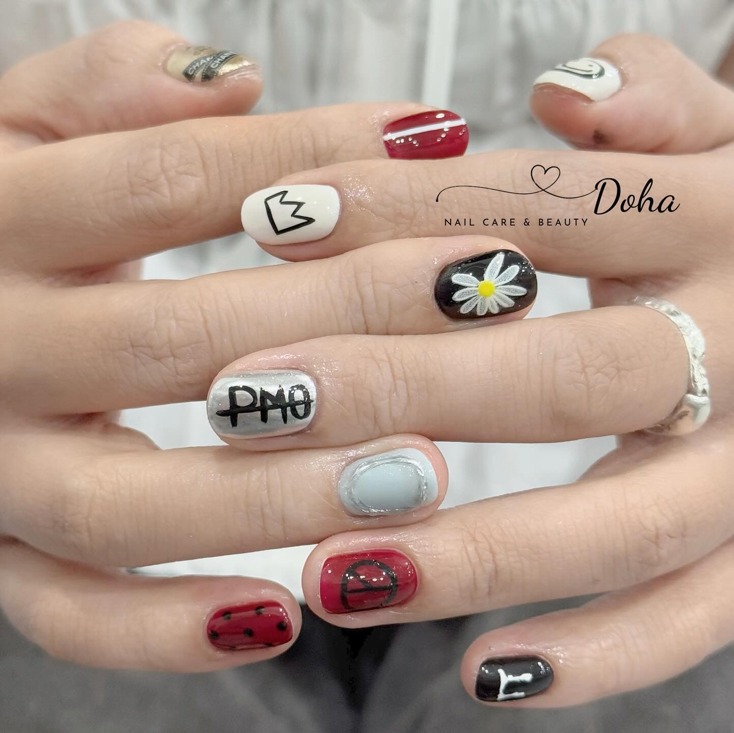 Doha - Nail Care & Beauty ảnh 1