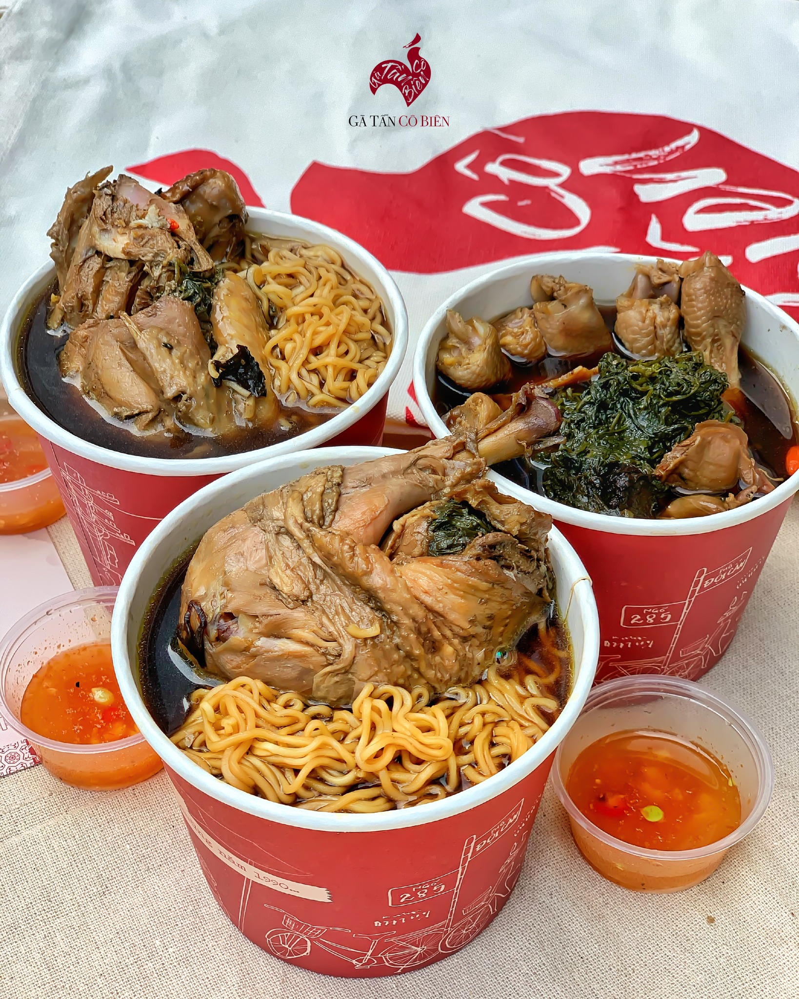 Gà Tần Cô Biên Đội Cấn ảnh 1