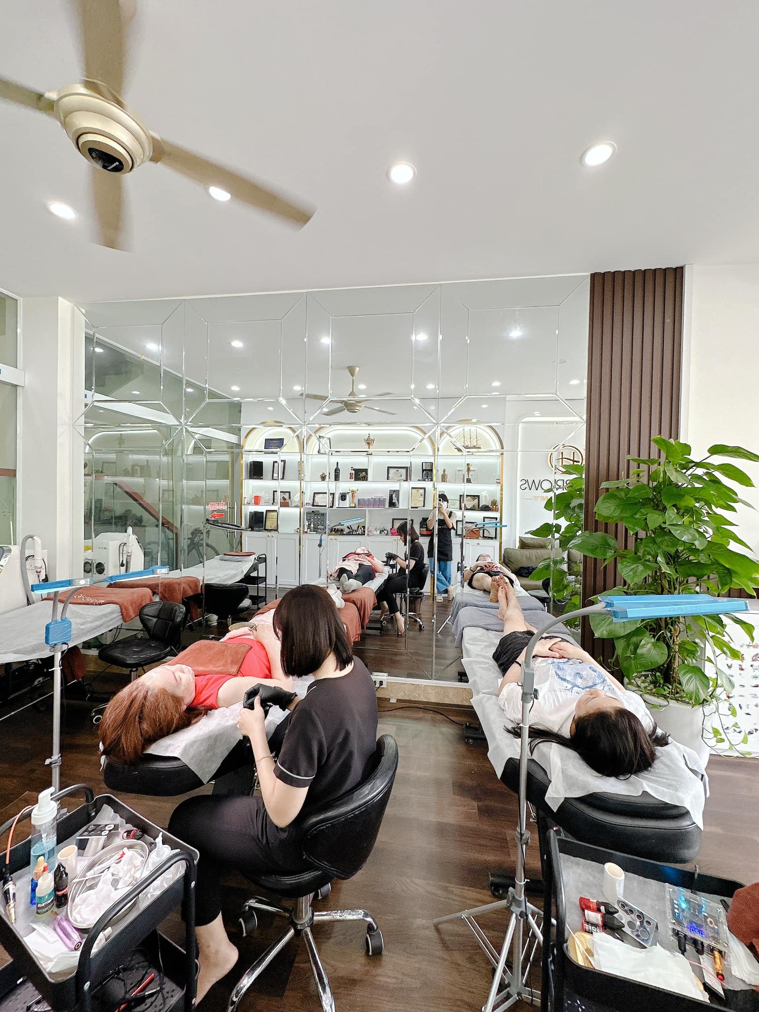 Hoa Brows Academy ảnh 1