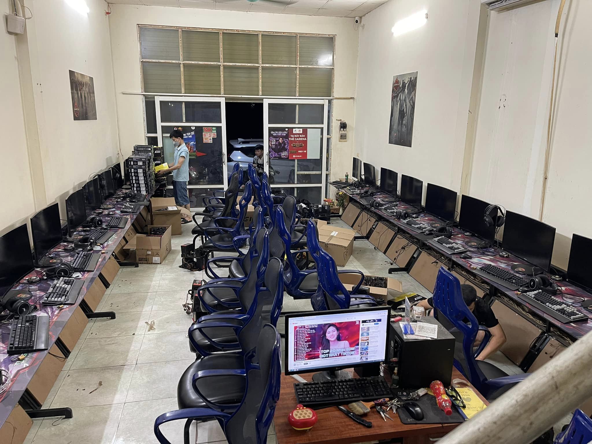 Huấn Hằng Gaming Center ảnh 1