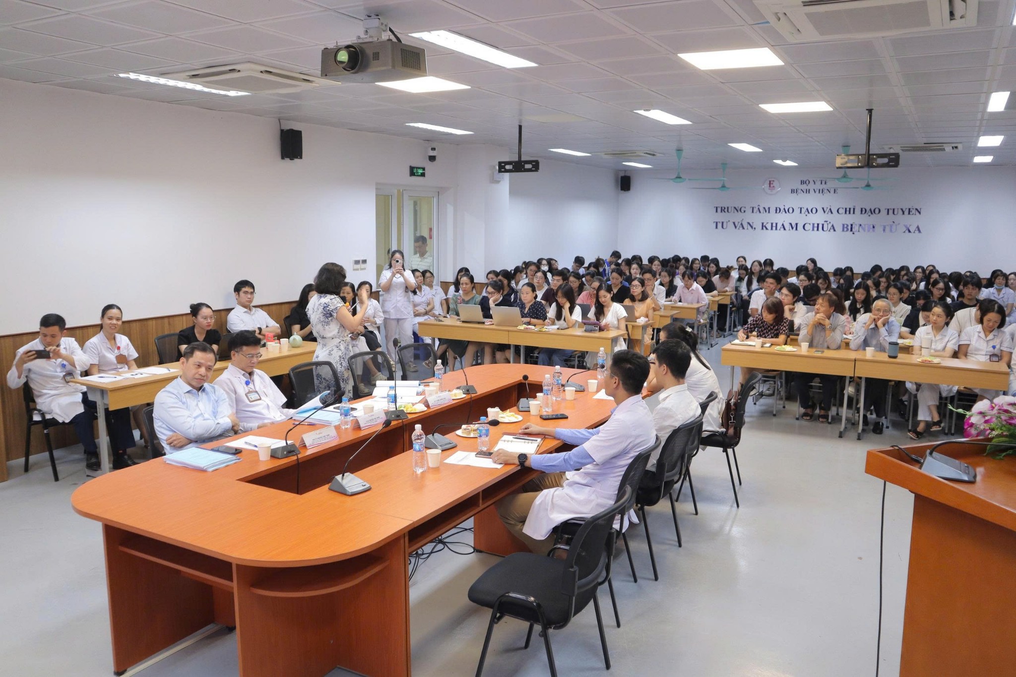 Khoa Sức khỏe Tâm thần - Bệnh viện E ảnh 2