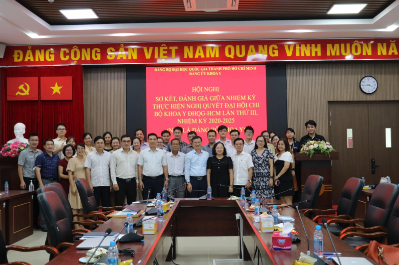 Khoa Y - Đại học Quốc gia TP. HCM ảnh 1