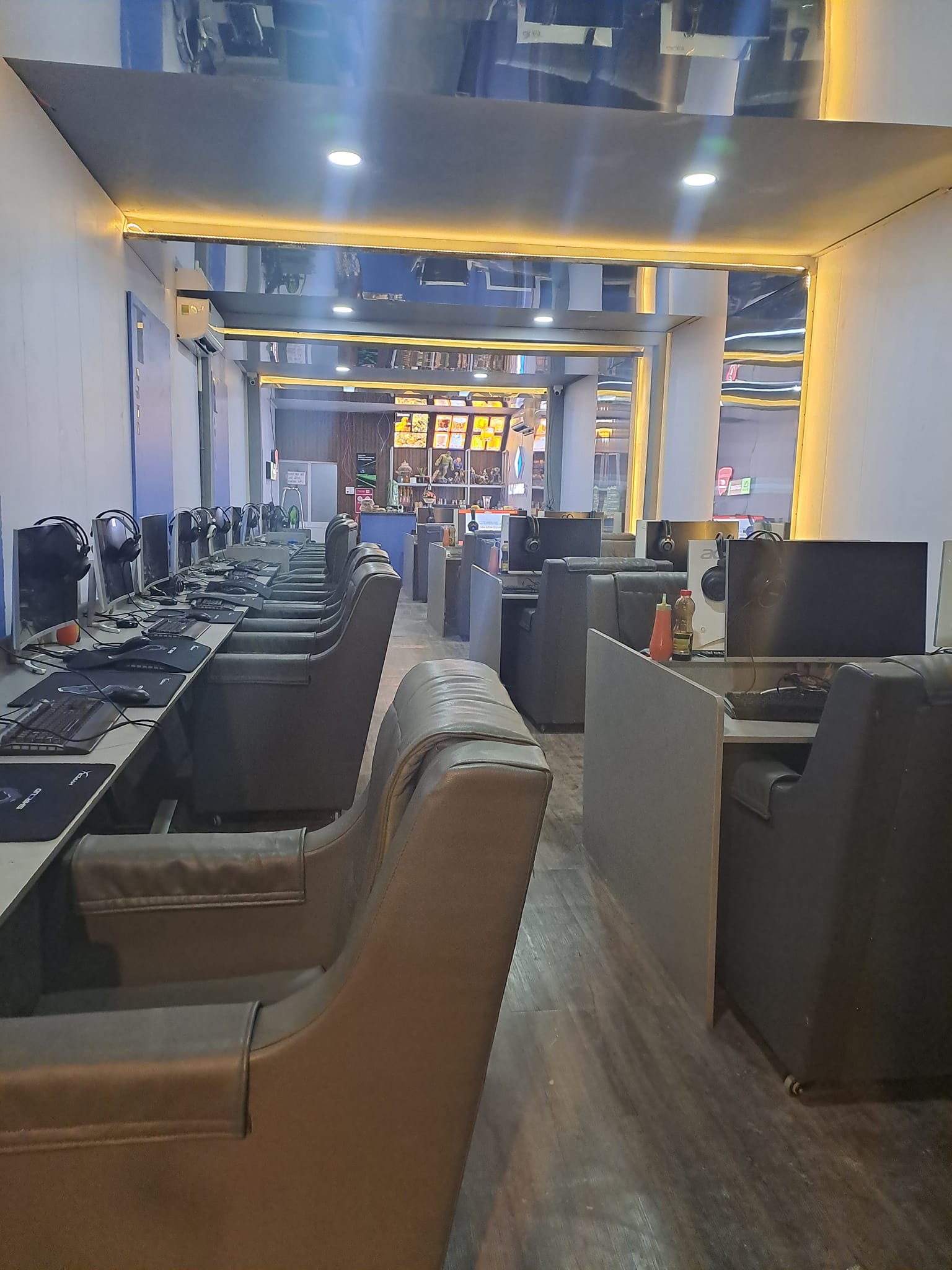 LT Gaming ảnh 1