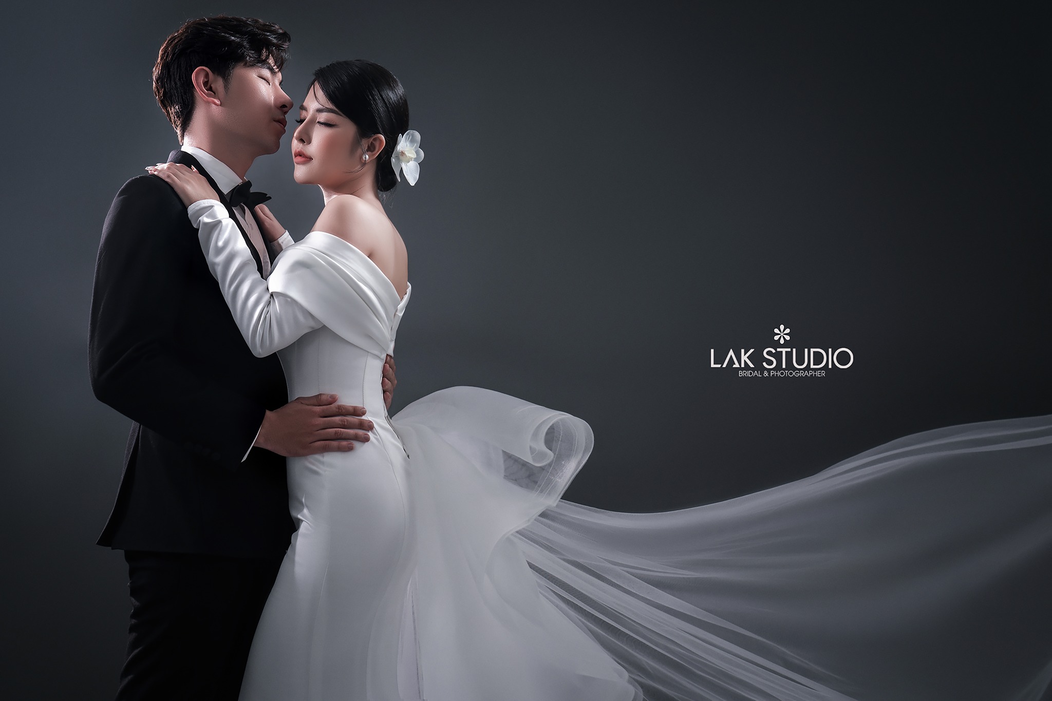 Lak Studio ảnh 2