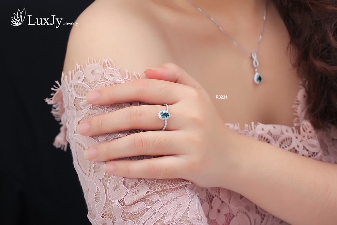 LuxJy Jewelry ảnh 2