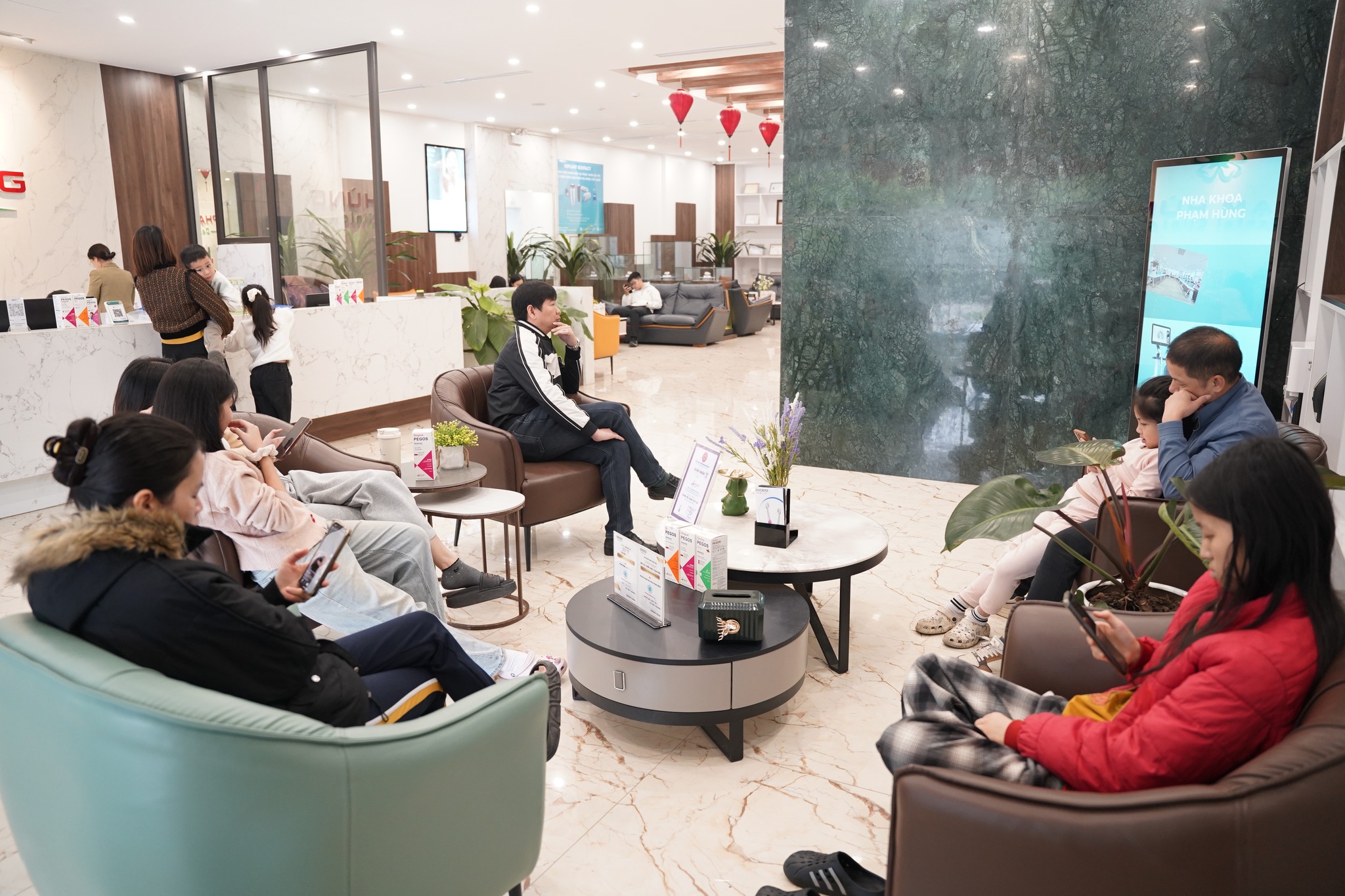 Nha khoa Phạm Hùng ảnh 1