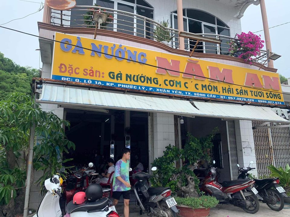 Quán Đặc Sản Gà Nướng Năm An ảnh 1