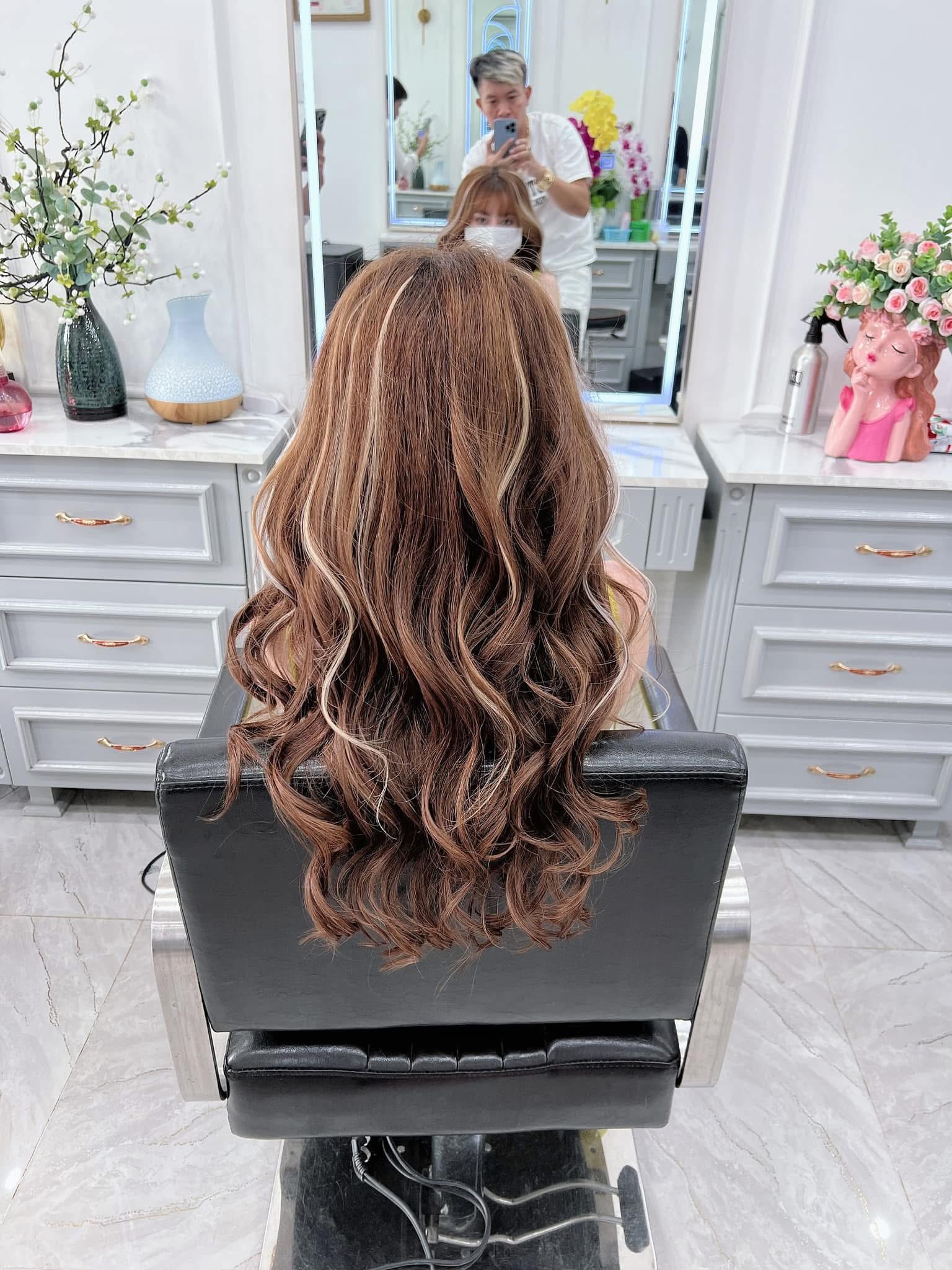 Salon Tóc Đức Thanh Vân ảnh 1