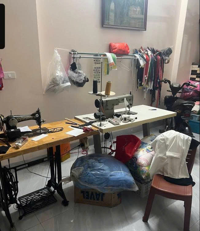 Sửa quần áo cô Tư ảnh 1