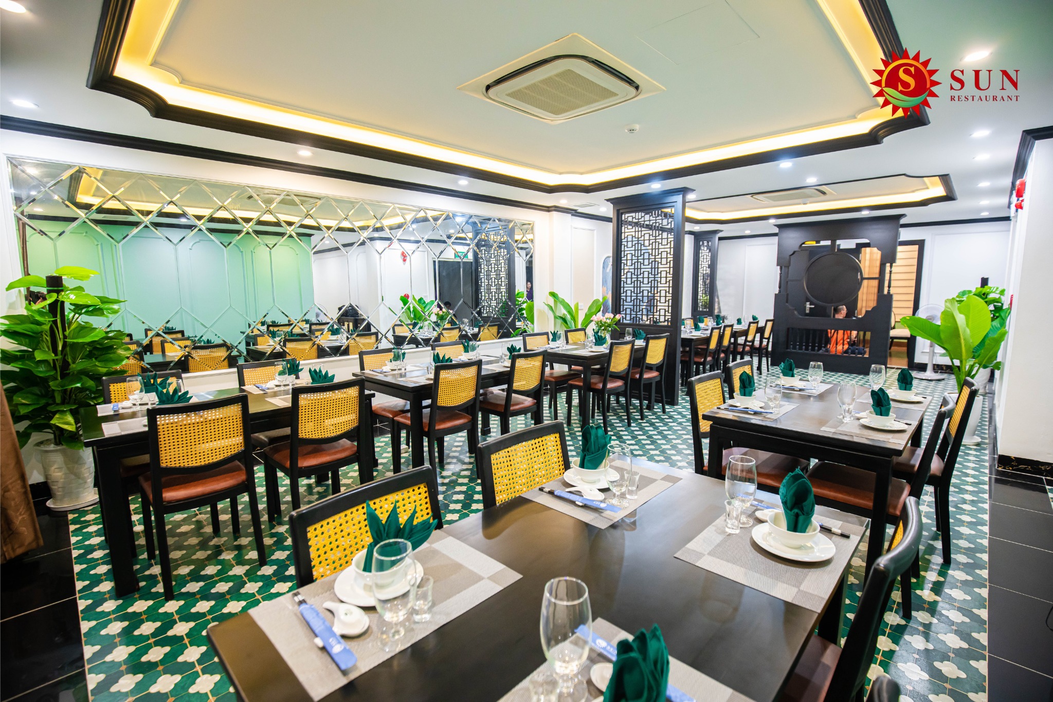 Sun Restaurant ảnh 2